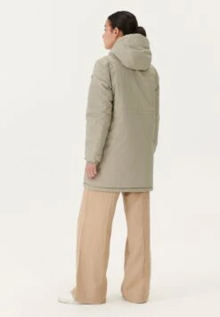 JOTT Roma - Gewatteerde Jas - Beige -JOTT Verkoop 01bf46850ae745b9a8a0d56631a9bd02