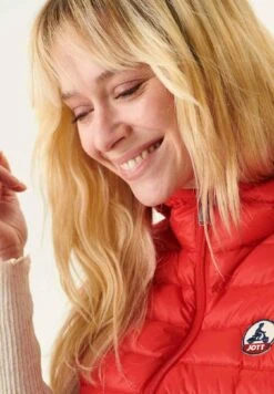 JOTT Mali - Bodywarmer - Rouge -JOTT Verkoop ff537e01f1a14223894b844e39ade727